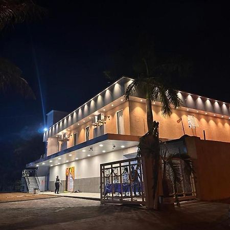 Jp Garden & Lawn Hotel Sasupāda Exterior foto